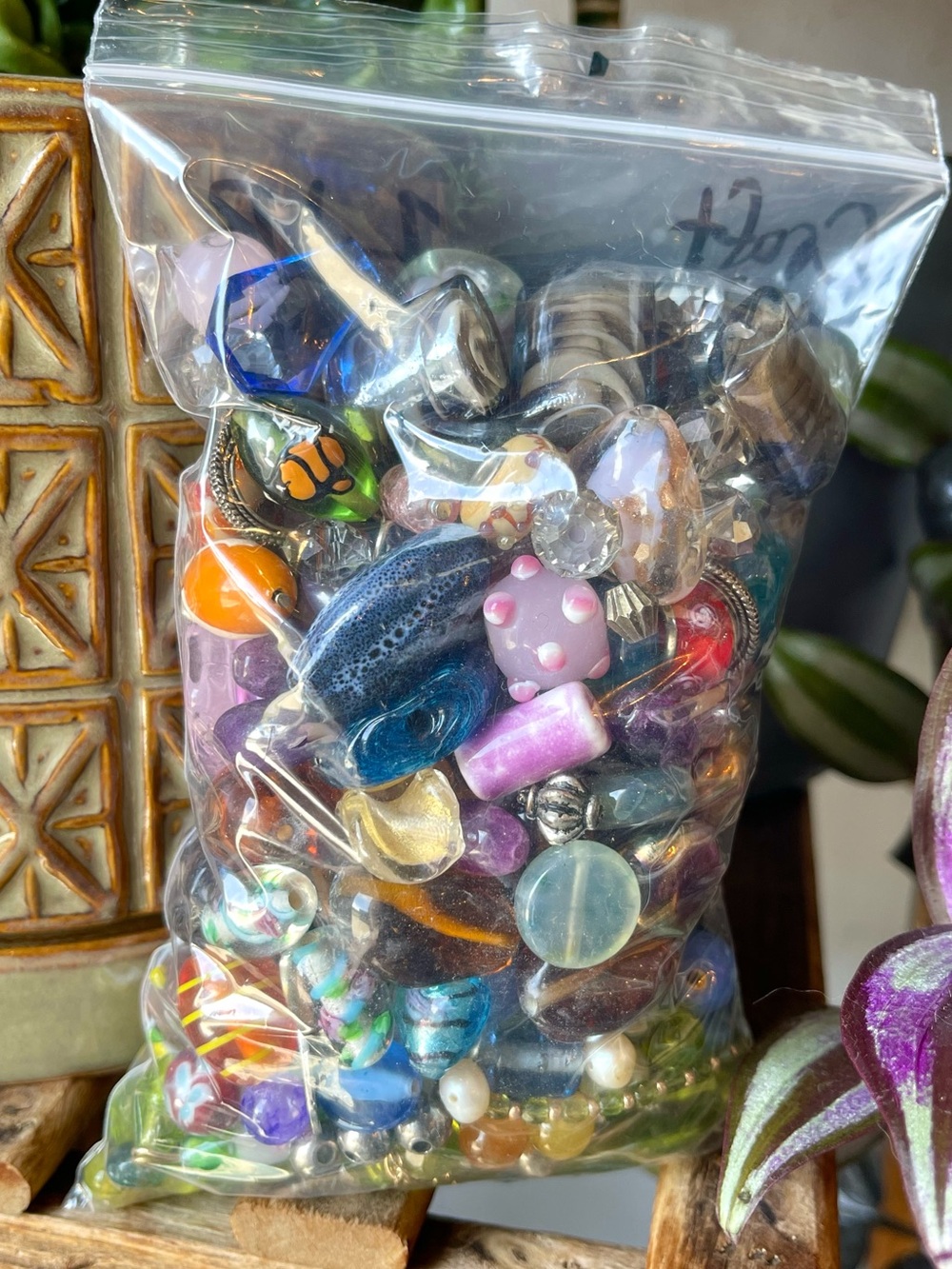 🌑BULK One Pound Estate Collection Craft Glass Beads Mix for DIY🌑